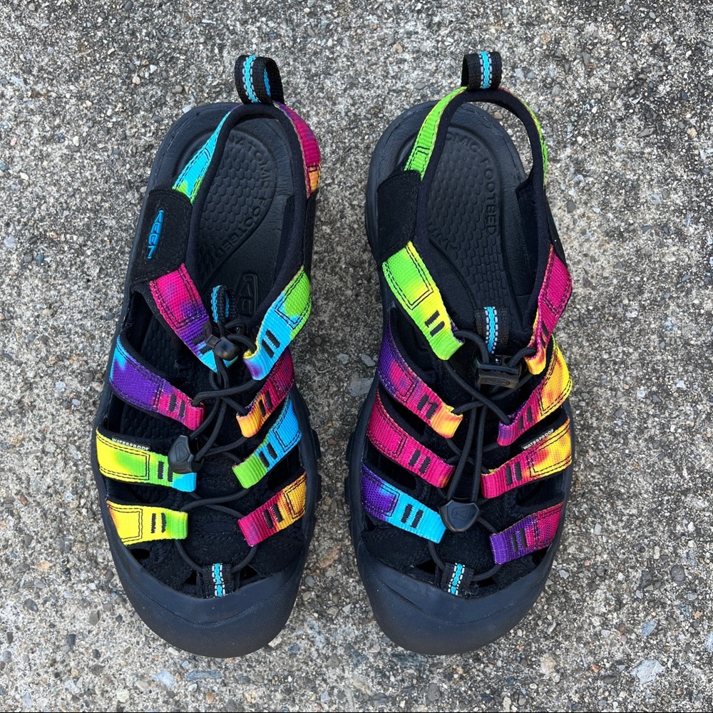 KEEN Rainbow Tie Dye Women's Size 7.5 Waterproof ShoeSandalExcellent Condition